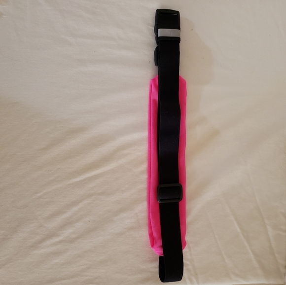Nike Waist Band Phone Keys Carrier Stretch Pink Grey Black Adjustable Women's - Picture 2 of 7